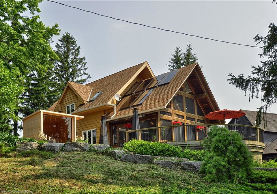 6-lake-avenue-e-puslinch-ontario-40757309