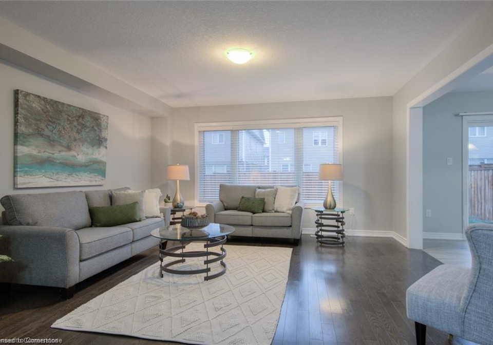 11-knotty-pine-avenue-cambridge-ontario-40757351