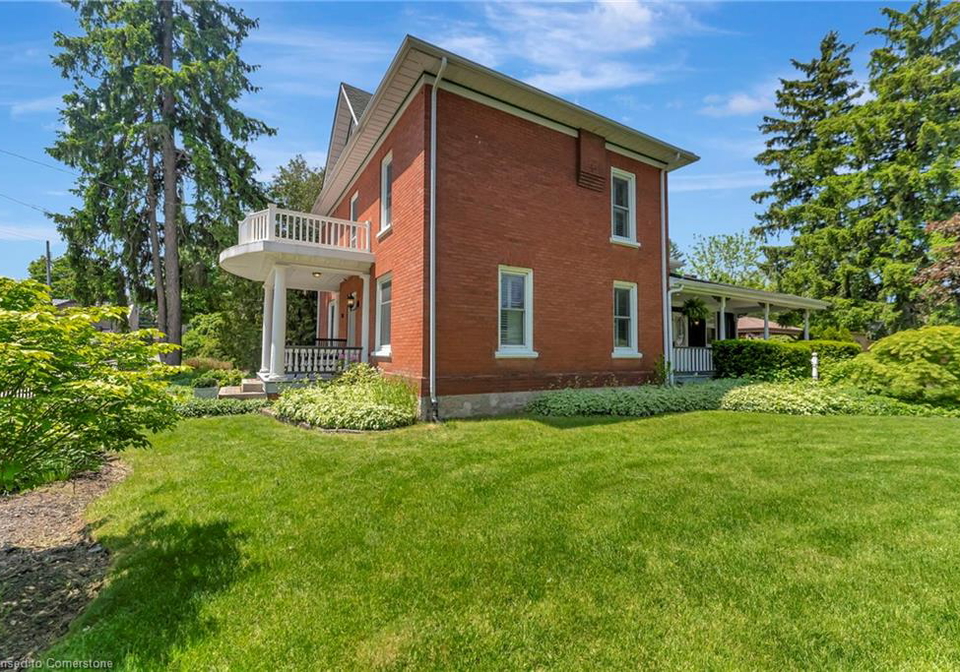24-hall-street-ayr-ontario-40757434