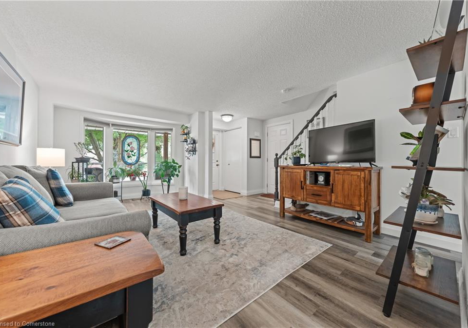 625-holman-crescent-fergus-ontario-40757466