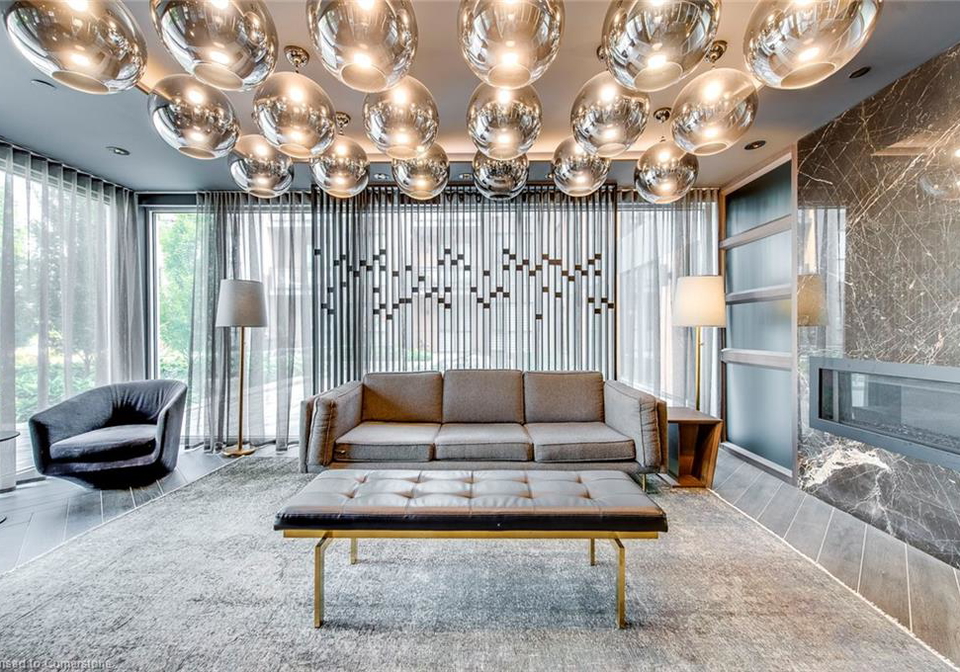 210-sabina-drive-e-oakville-ontario-40757472