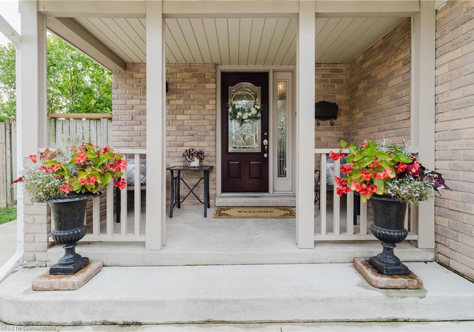 8-viva-court-stoney-creek-ontario-40757638