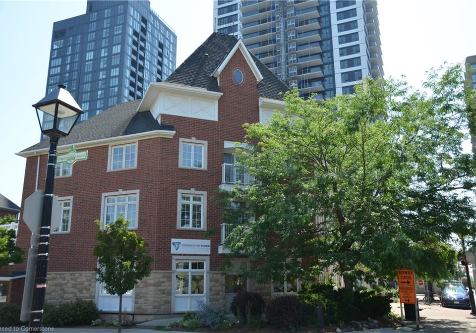 406-almas-common-burlington-ontario-40757706