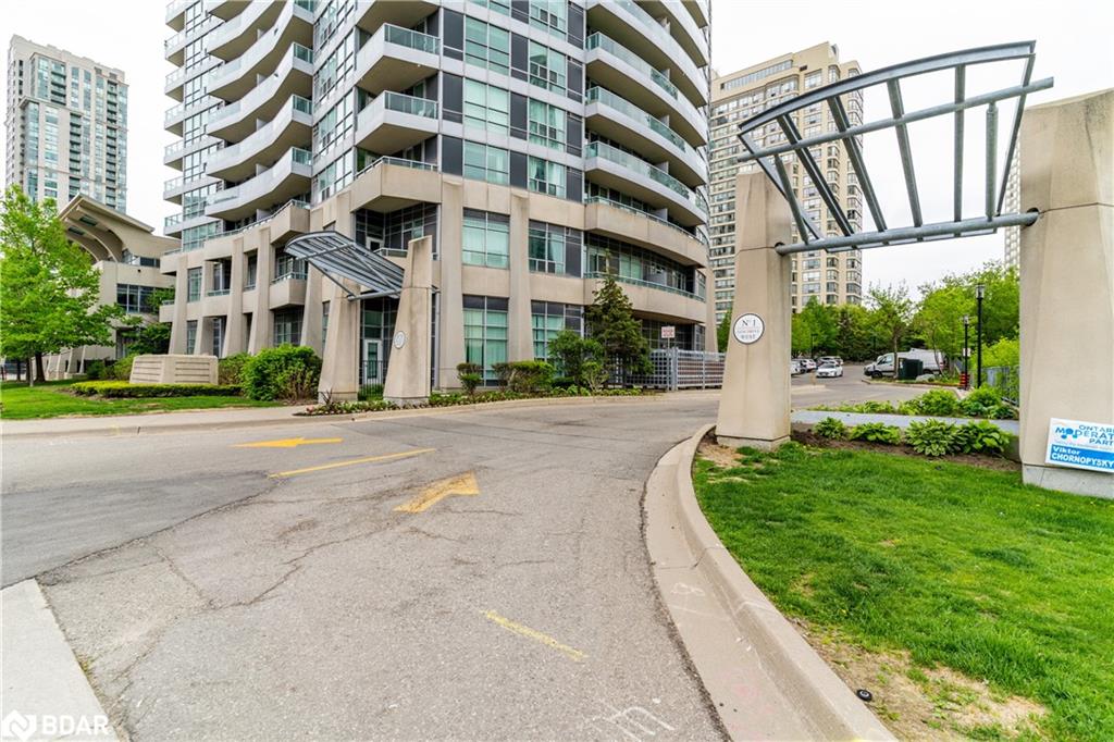 1-elm-drive-w-mississauga-ontario-40757926