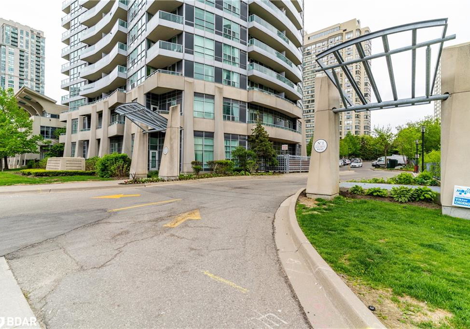 1-elm-drive-w-mississauga-ontario-40757926
