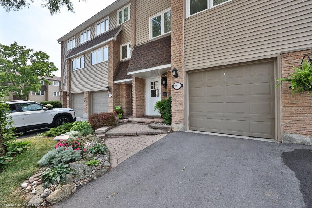 2264-marine-drive-oakville-ontario-40758116