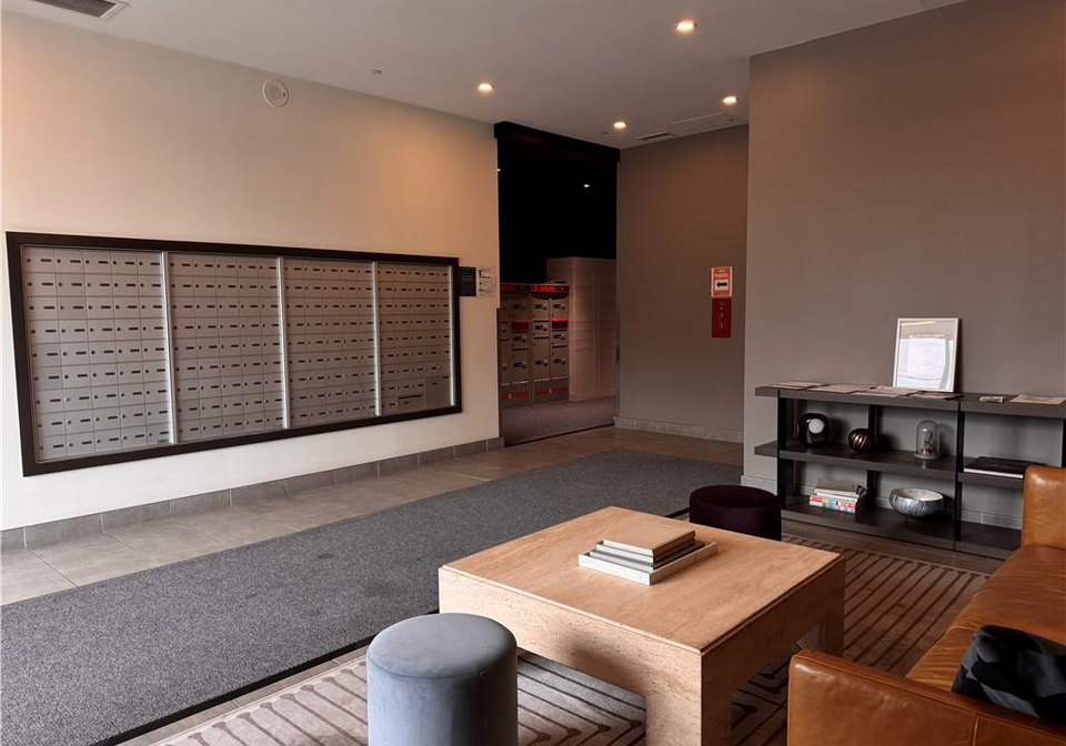 100-garment-street-kitchener-ontario-40758138