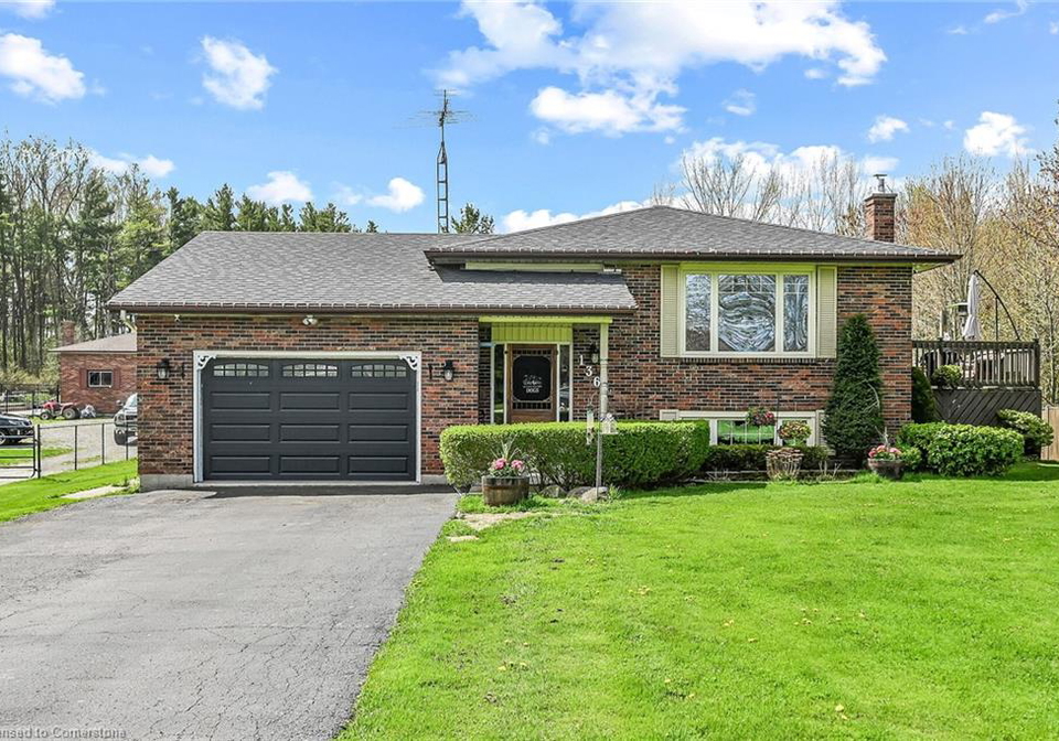 136-secord-street-dunnville-ontario-40758219
