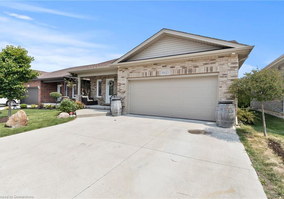 3923-sunset-lane-vineland-ontario-40758291