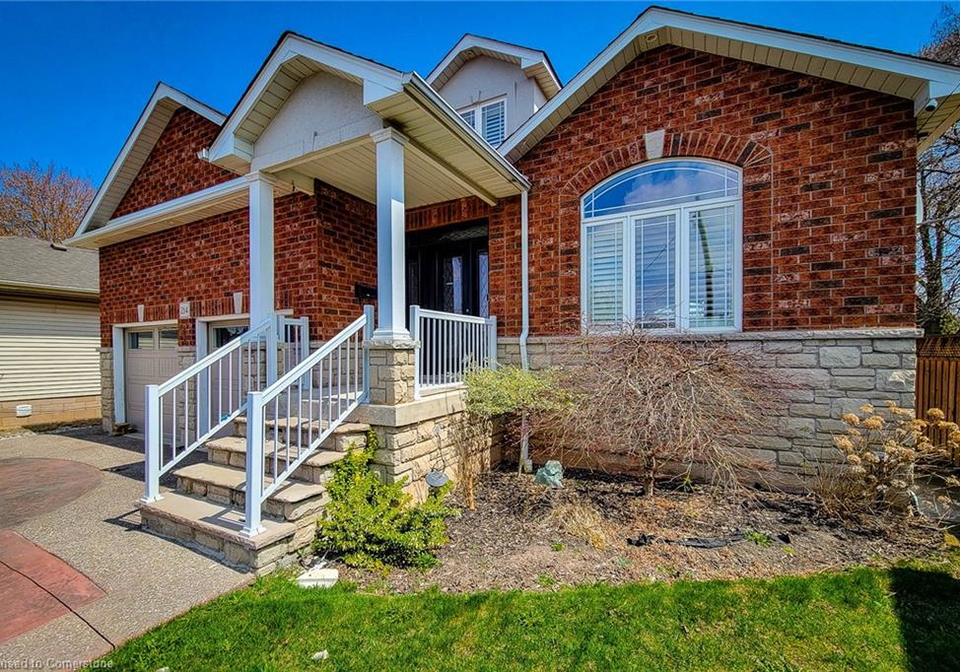 214-millen-road-stoney-creek-ontario-40758300