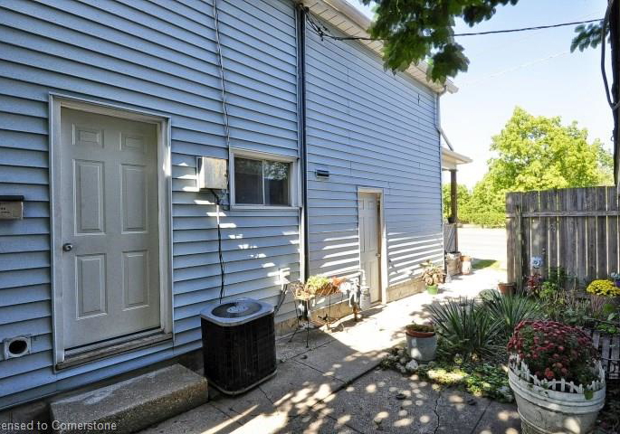 352-dundas-street-cambridge-ontario-40758390