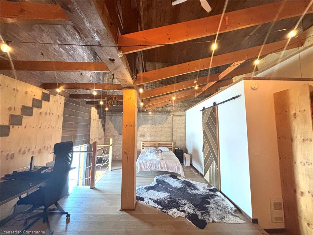 7-foundry-street-dundas-ontario-40758458