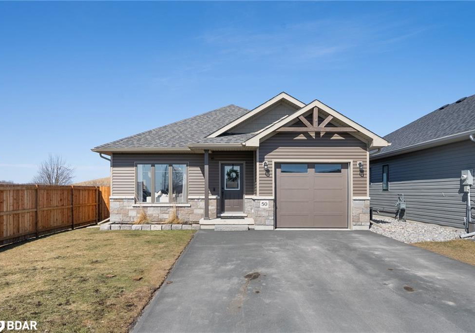 50-barley-trail-stirling-ontario-40758523