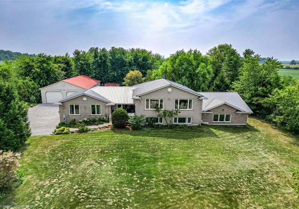 335-moores-road-york-ontario-40758540