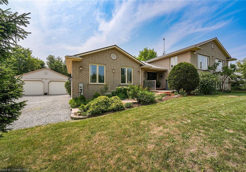335-moores-road-york-ontario-40758540