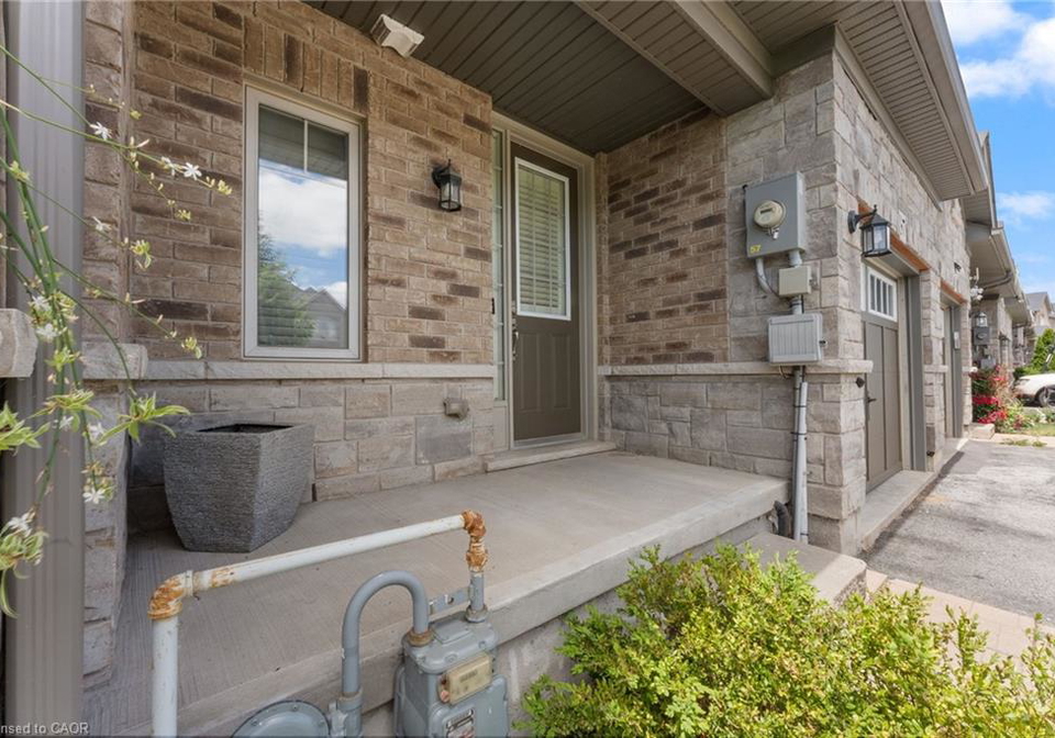 57-sexton-crescent-ancaster-ontario-40758542