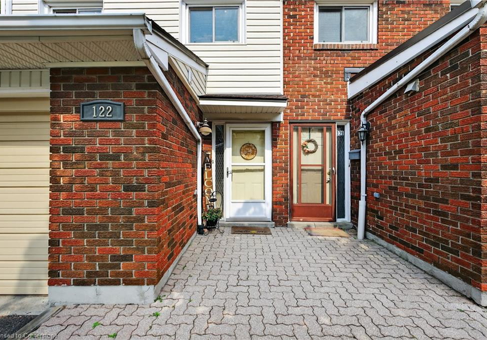 11-harrisford-street-hamilton-ontario-40758579