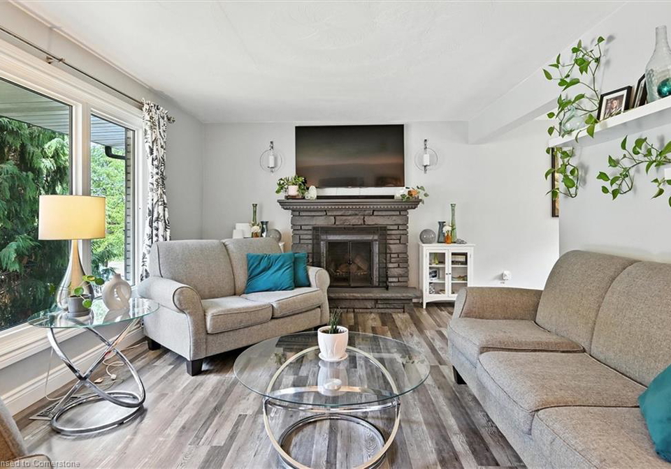 162-pleasant-avenue-dundas-ontario-40758597