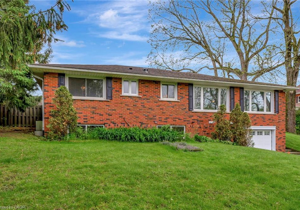 2184-governors-road-ancaster-ontario-40758622