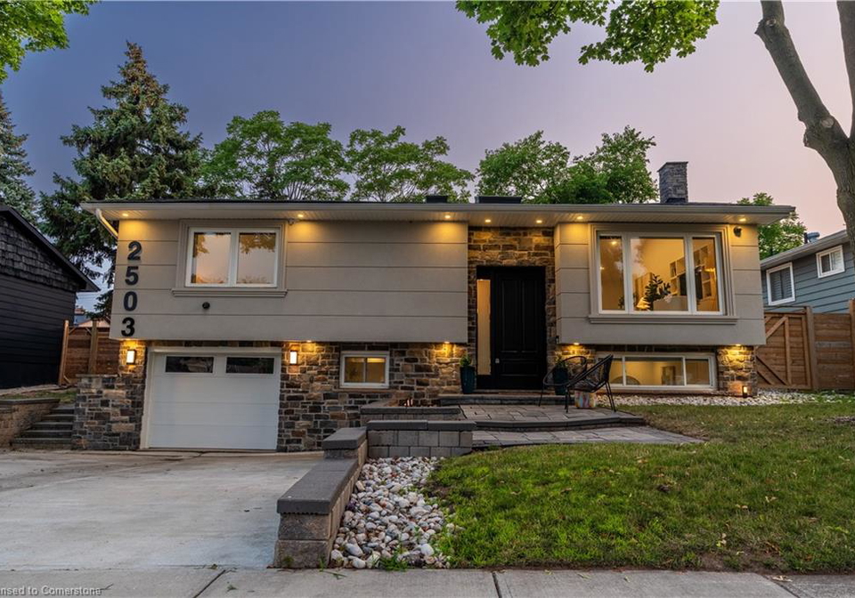 2503-yarmouth-crescent-oakville-ontario-40758682