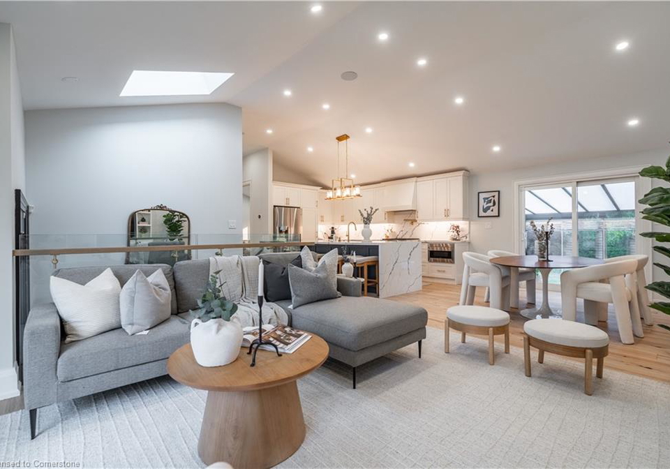 2503-yarmouth-crescent-oakville-ontario-40758682