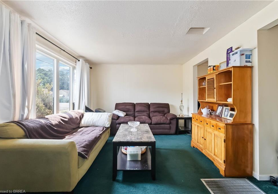 71-salisbury-avenue-brantford-ontario-40758691