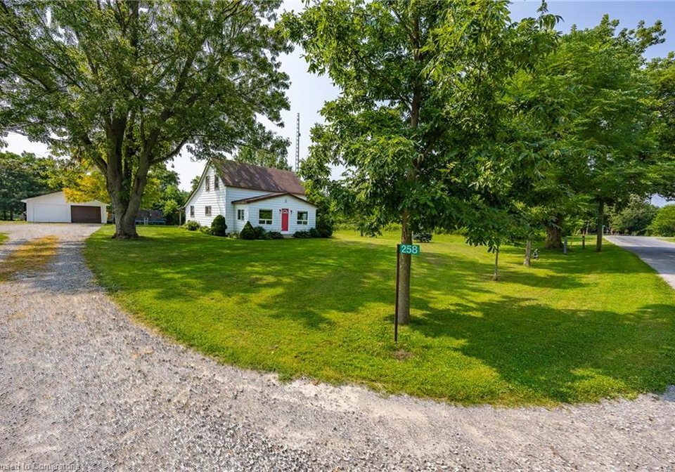 258-lynn-valley-road-simcoe-ontario-40758798