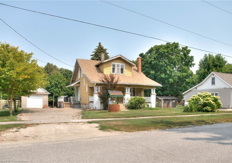 2057-martin-street-gorrie-ontario-40758883
