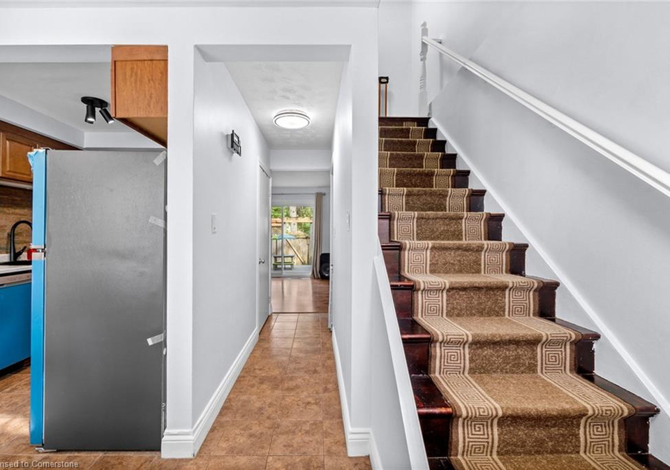193-thaler-avenue-kitchener-ontario-40758921