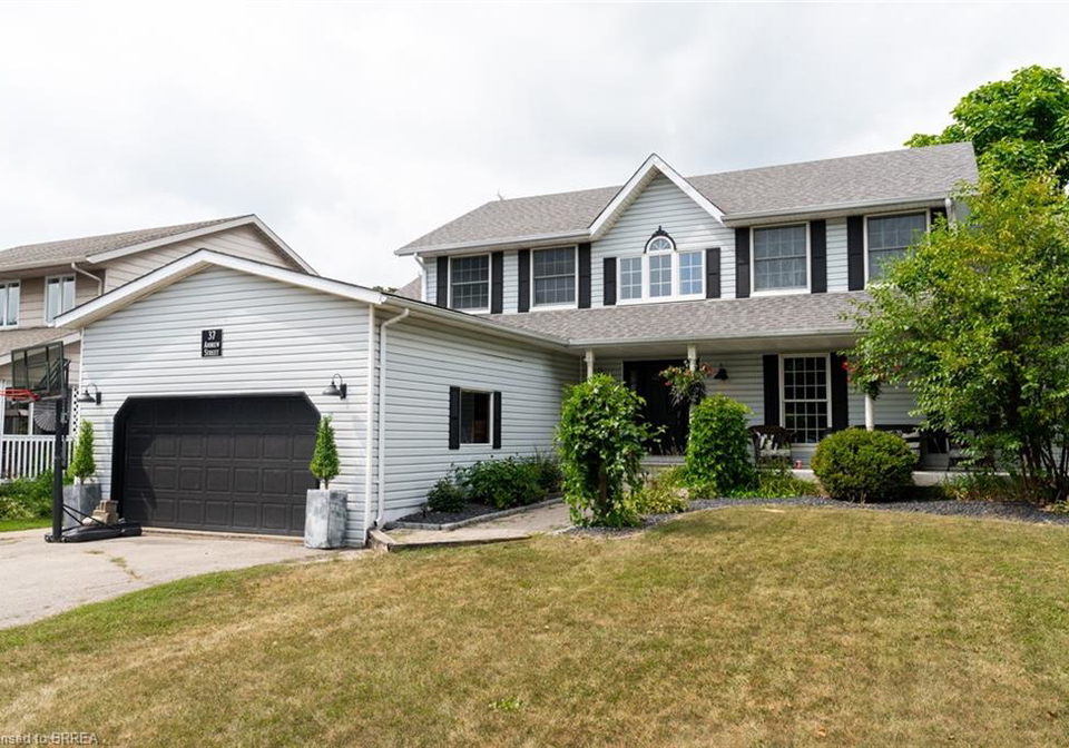 37-andrew-street-st-george-ontario-40758933