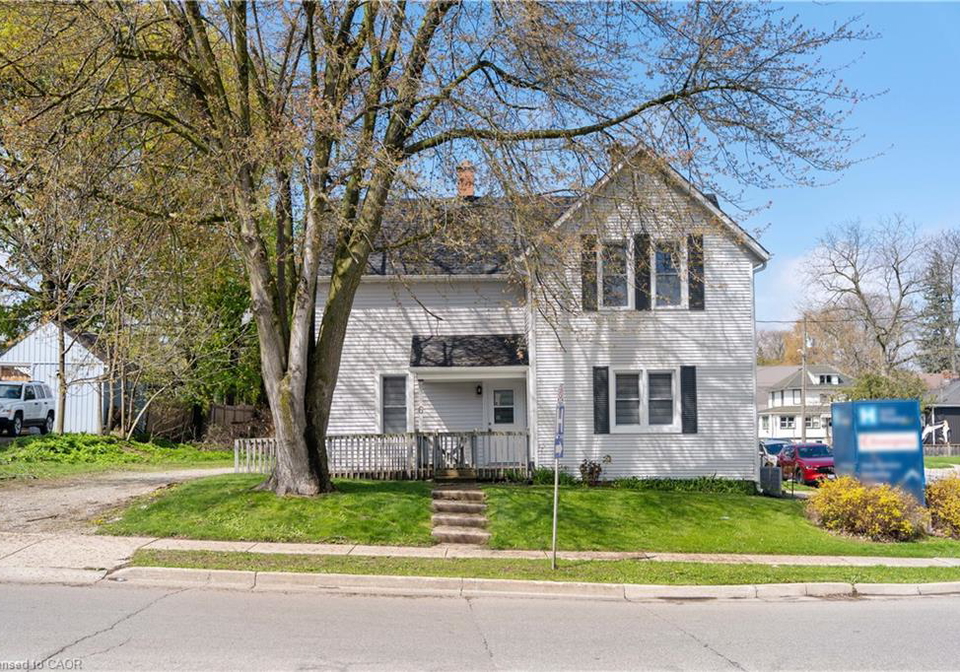 252-robinson-street-simcoe-ontario-40758941