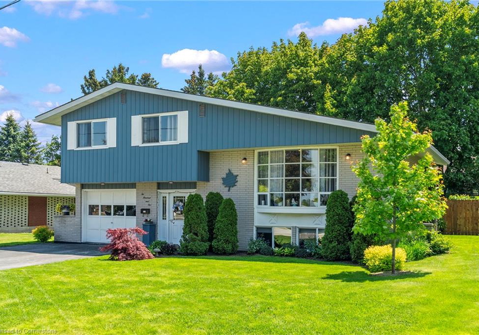 205-byeland-drive-mount-forest-ontario-40759126