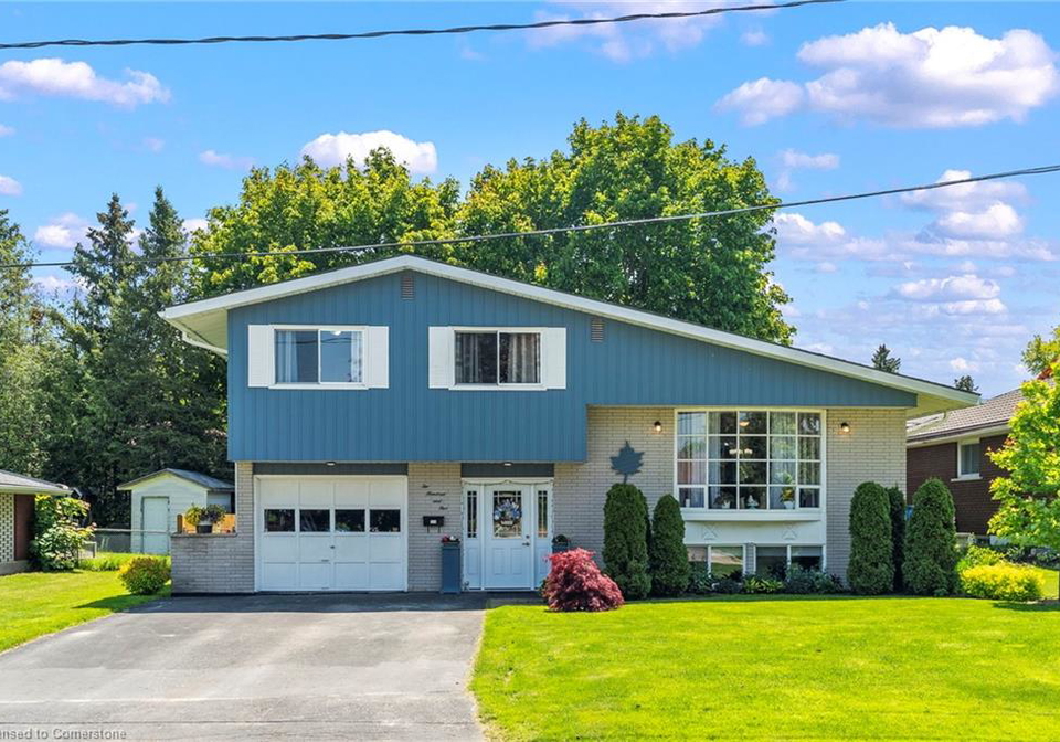 205-byeland-drive-mount-forest-ontario-40759126