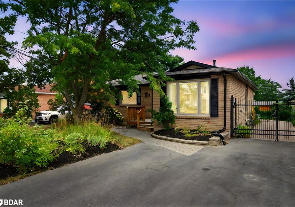 3-rogers-road-lindsay-ontario-40759181