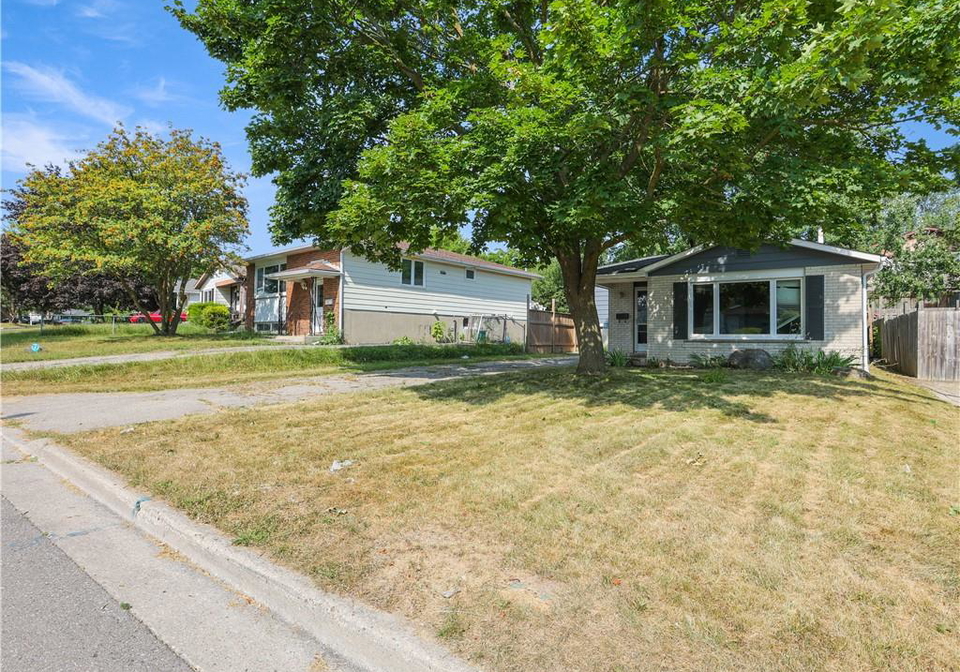 169-pinedale-drive-kilbride-ontario-40759314