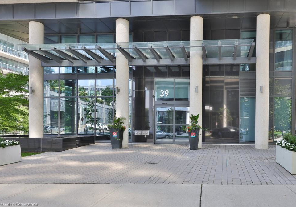 39-annie-craig-drive-toronto-ontario-40759340