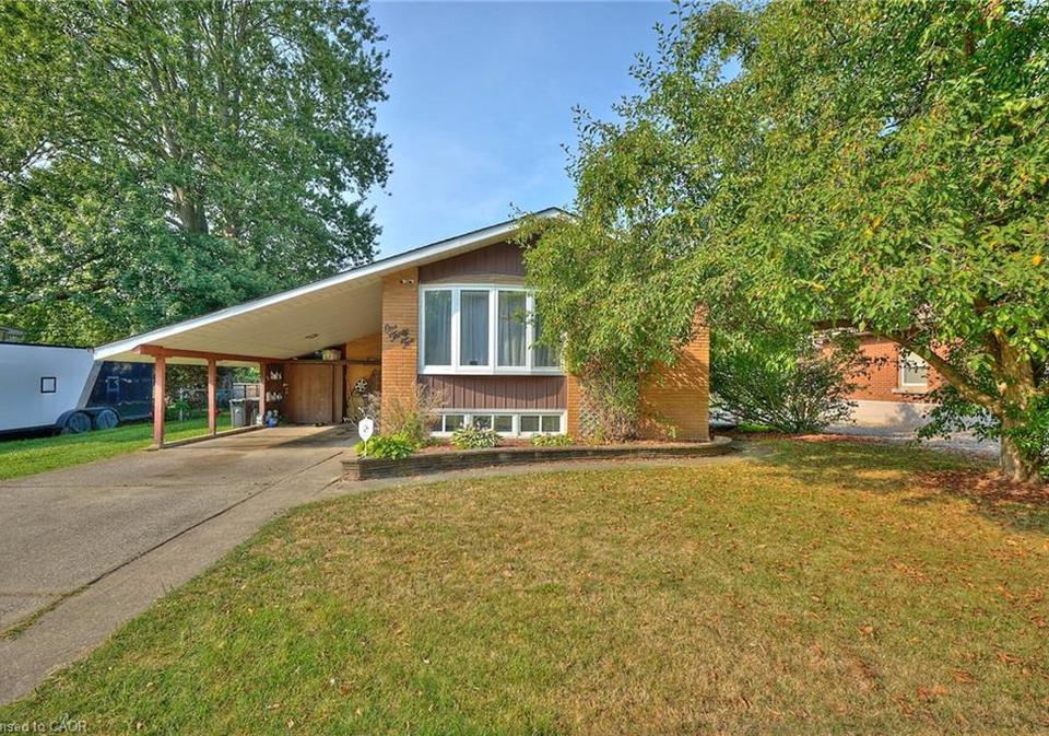 132-fairview-avenue-e-dunnville-ontario-40759362