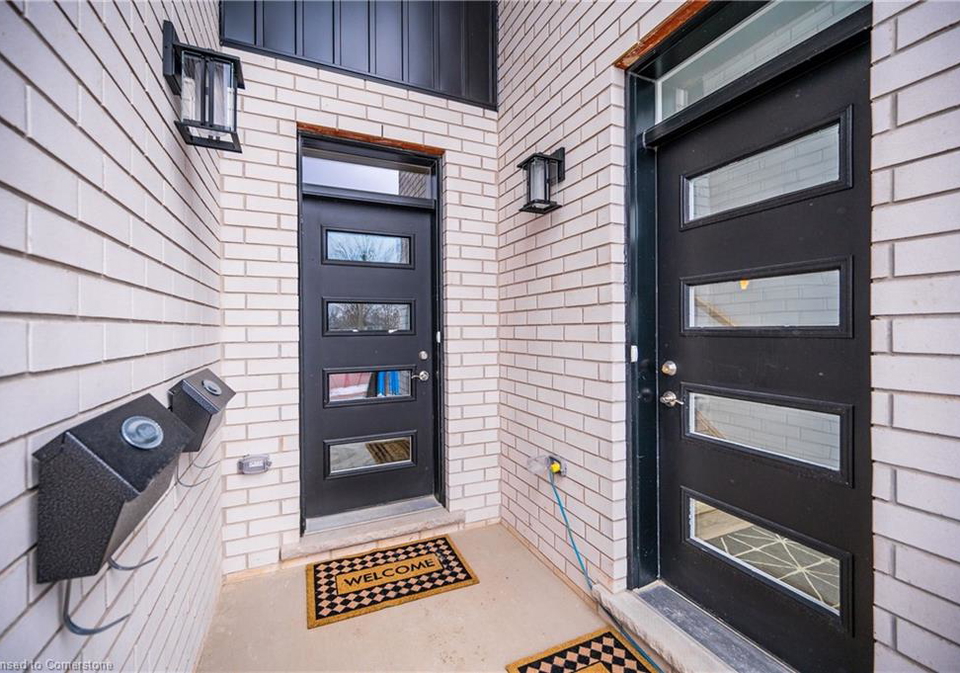 498-karn-street-kitchener-ontario-40759439