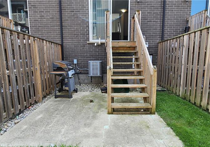 12-poplar-drive-cambridge-ontario-40759444