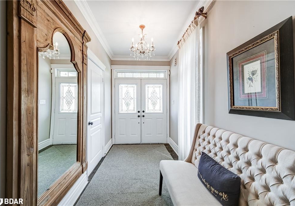 88-stonecliffe-crescent-aurora-ontario-40759482
