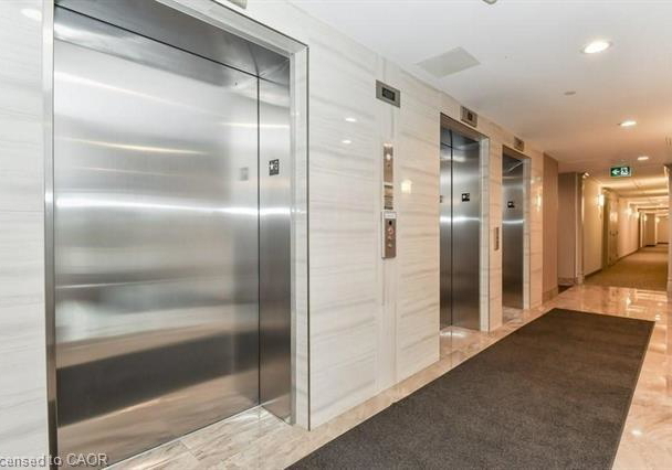 2490-old-bronte-road-oakville-ontario-40759506