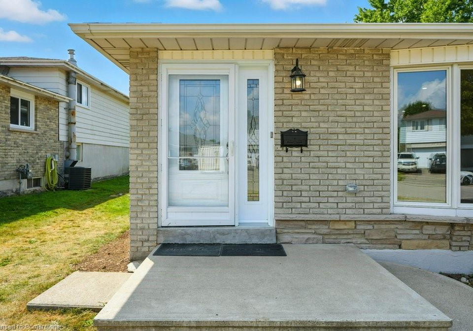 56-abeles-avenue-paris-ontario-40759512