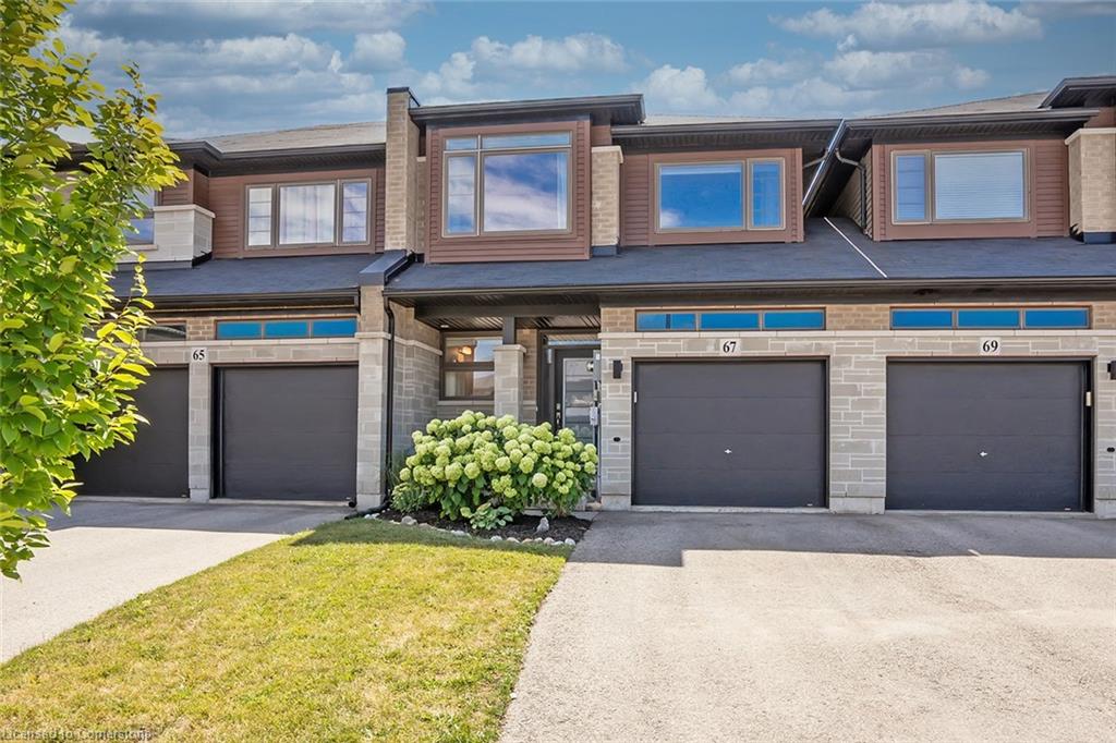67-columbus-gate-stoney-creek-ontario-40759595