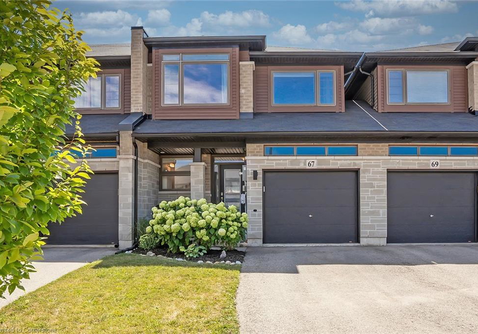 67-columbus-gate-stoney-creek-ontario-40759595