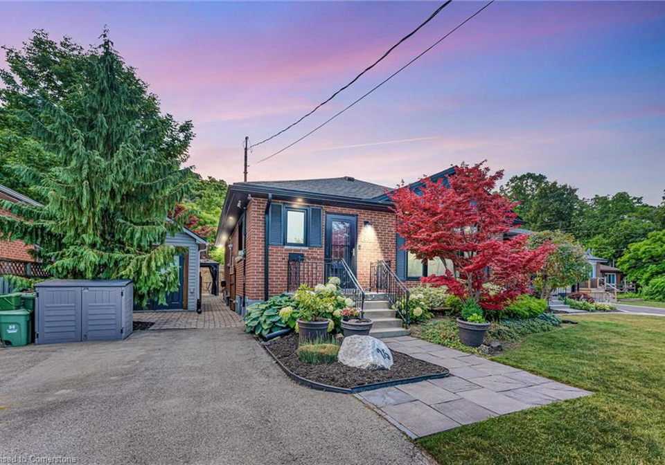 25-alba-street-stoney-creek-ontario-40759633