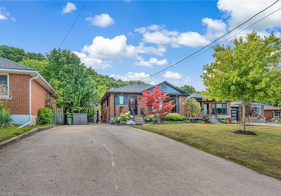 25-alba-street-stoney-creek-ontario-40759633