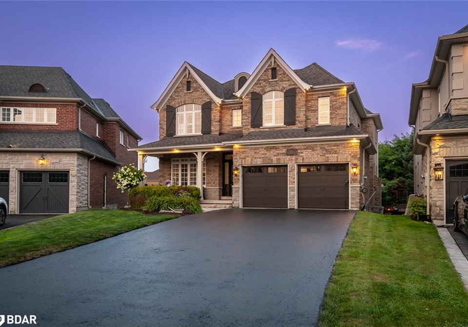 20-view-point-circle-georgetown-ontario-40759679