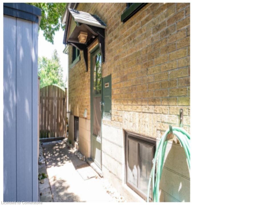 28-spring-street-w-waterloo-ontario-40759799