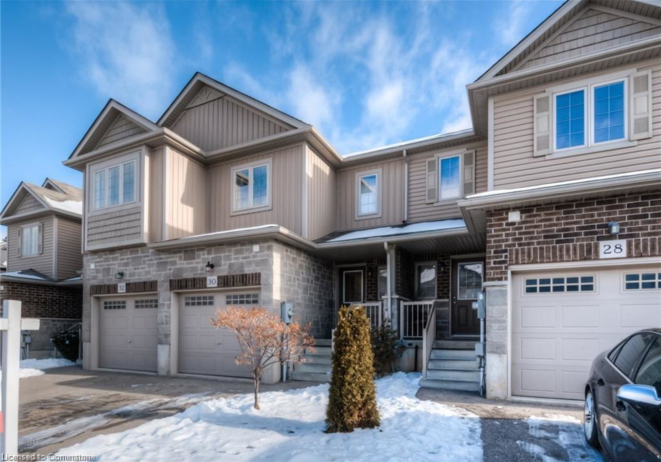 30-machado-street-kitchener-ontario-40759800