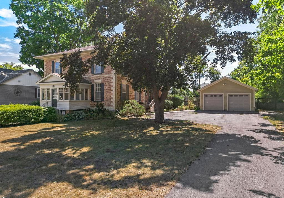 59-regent-street-lindsay-ontario-40759805